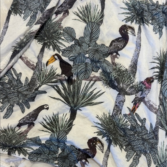 Tropical Paradise Women's Shorts with Side Slit XL - Picture 5 of 5